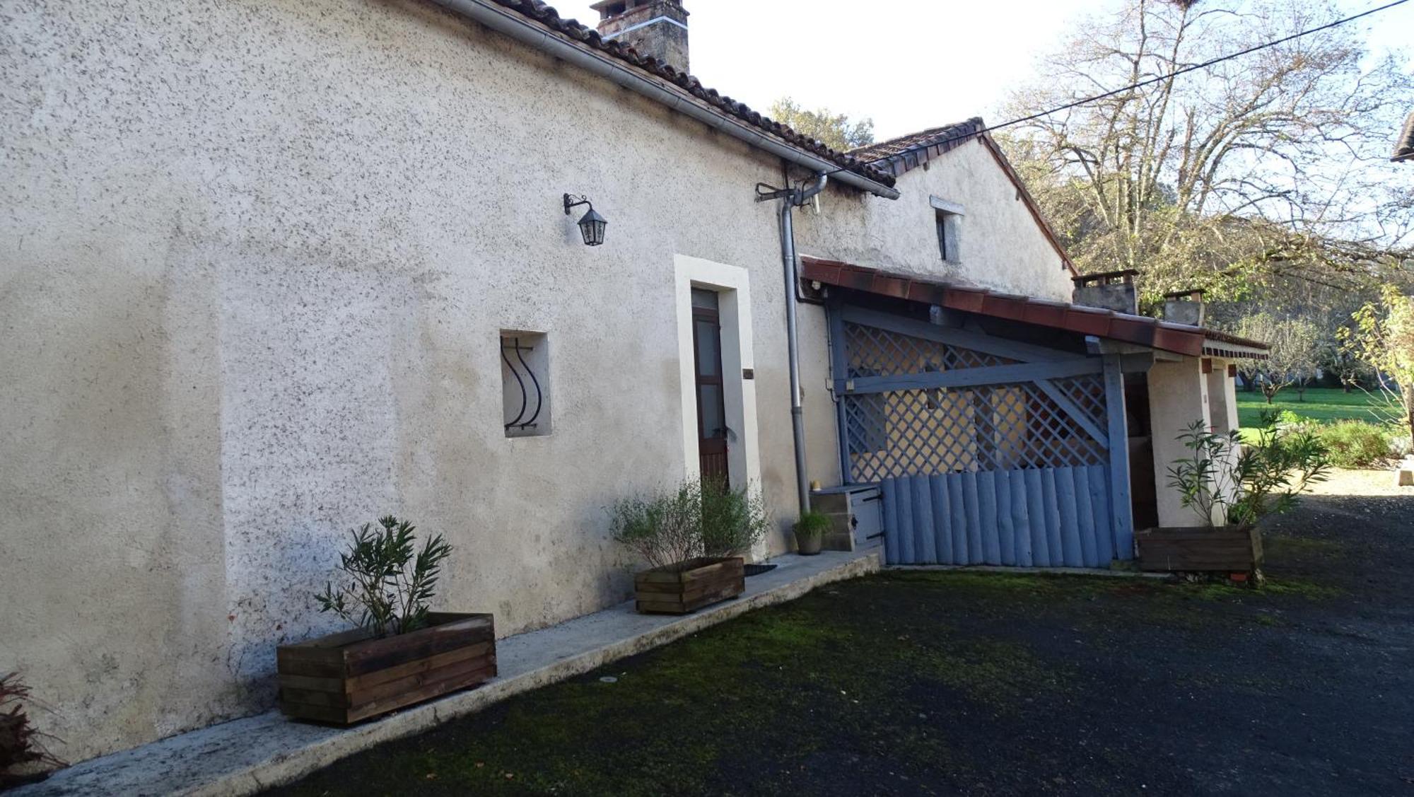 Les Gites De Petrocoriis Boulazac Isle Manoire Екстериор снимка